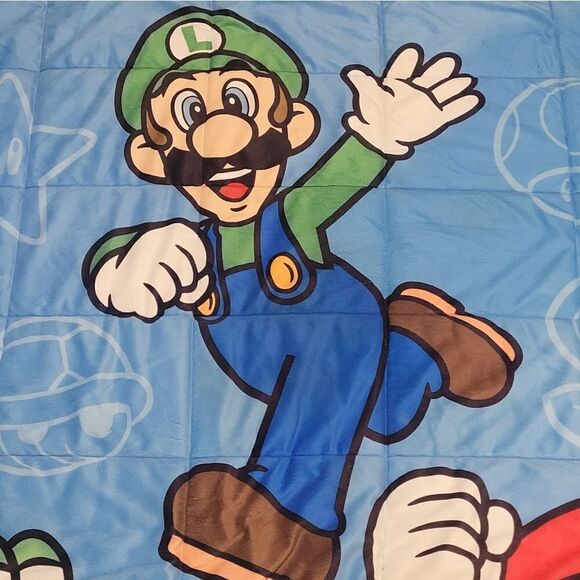 Super Mario 5lb weighted blanket - Picture 4 of 12